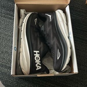 HOKA RUNNING SHOES